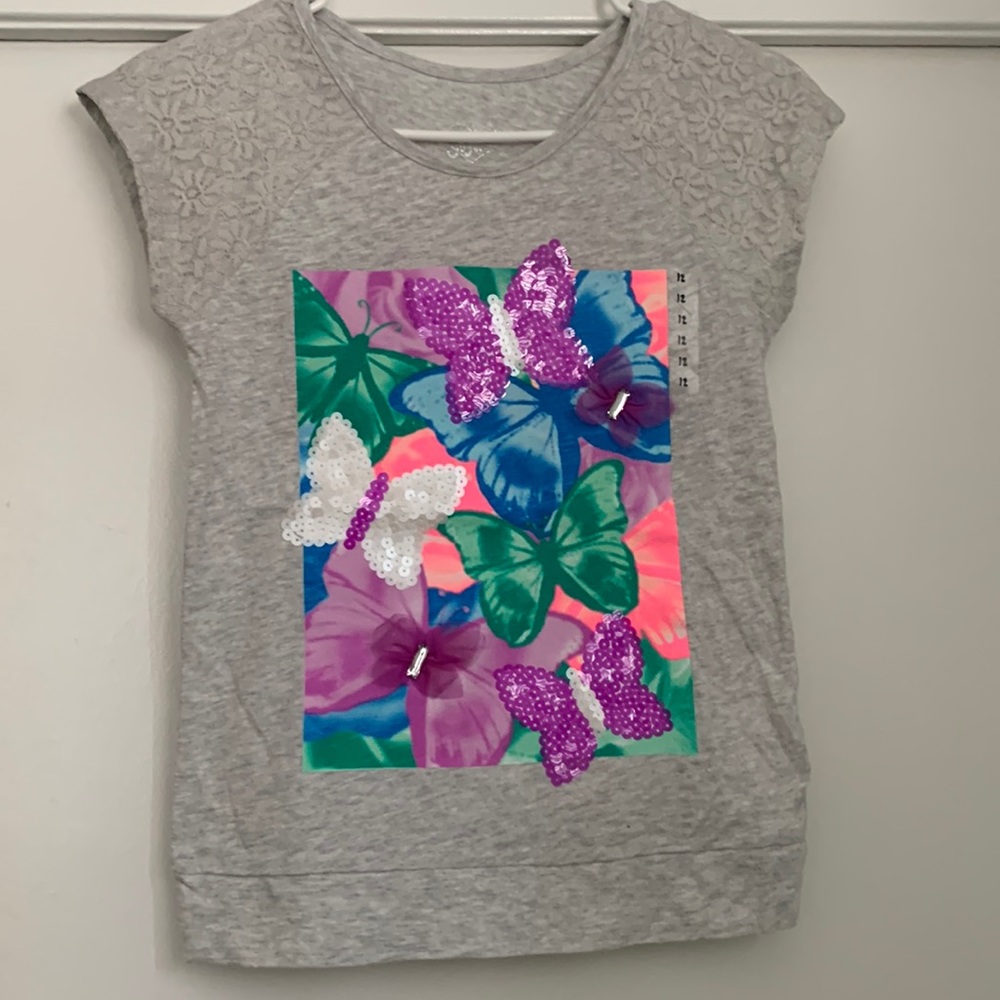 Girl graphic Tee. Butterfly lovers .